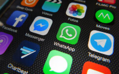 WhatsApp Updates Attachment Menu With Faster Photo Access