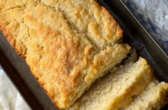 This Biscuit Bread Is Swimming in Butter for a Reason