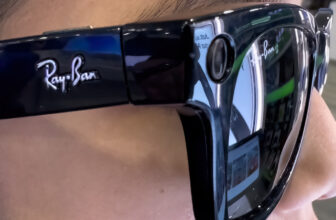 Meta Quietly Removes Face-Recognition Code From Its Smart Glasses App